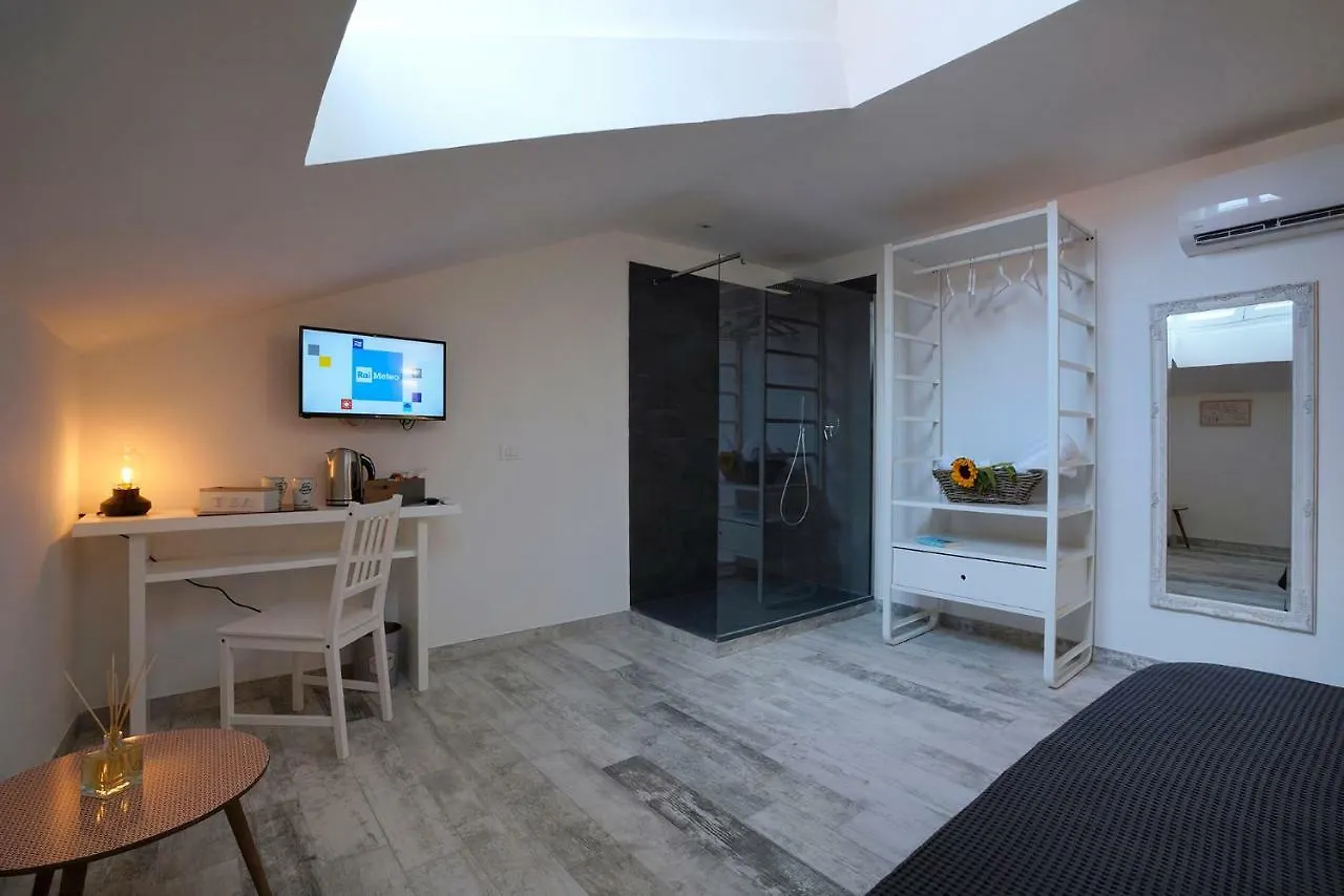 Hotel Approdo 36 La Spezia Affittacamere